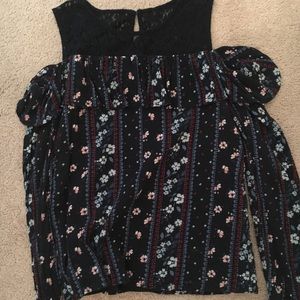Lon sleeves Abercrombie kids top